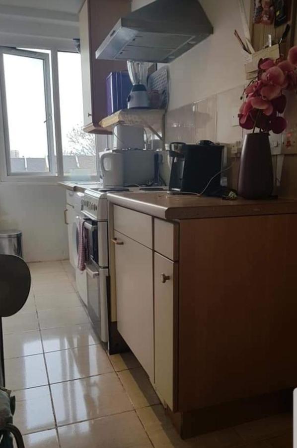 Marahanata Jadwin 1 Beautiful Apartment 1 Bedroom Flat London Exterior foto